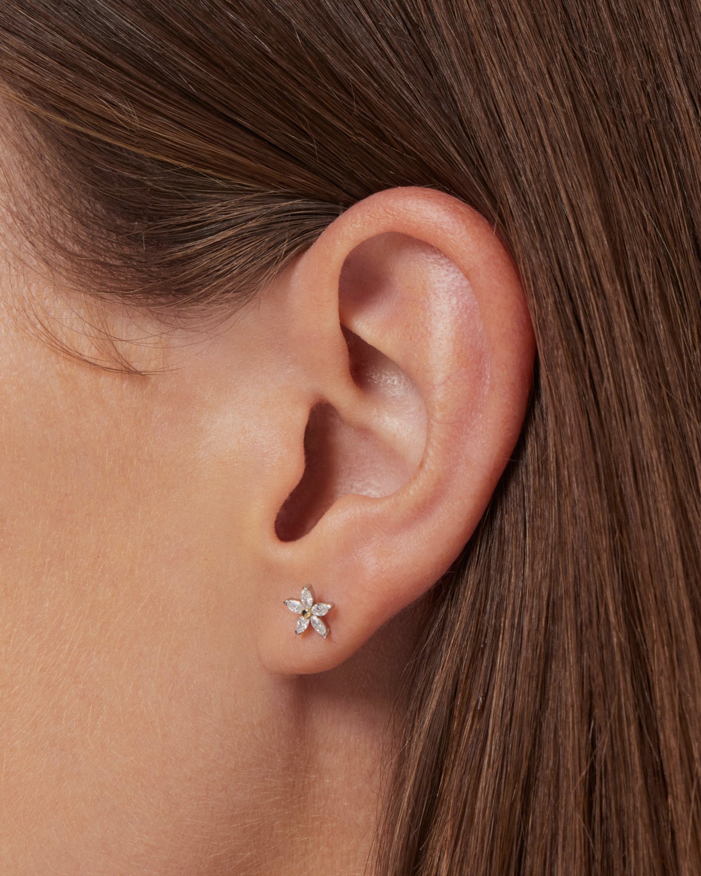 0.30 TCW Marquise Lab Grown Daisy Cartilage Stud Earring 2