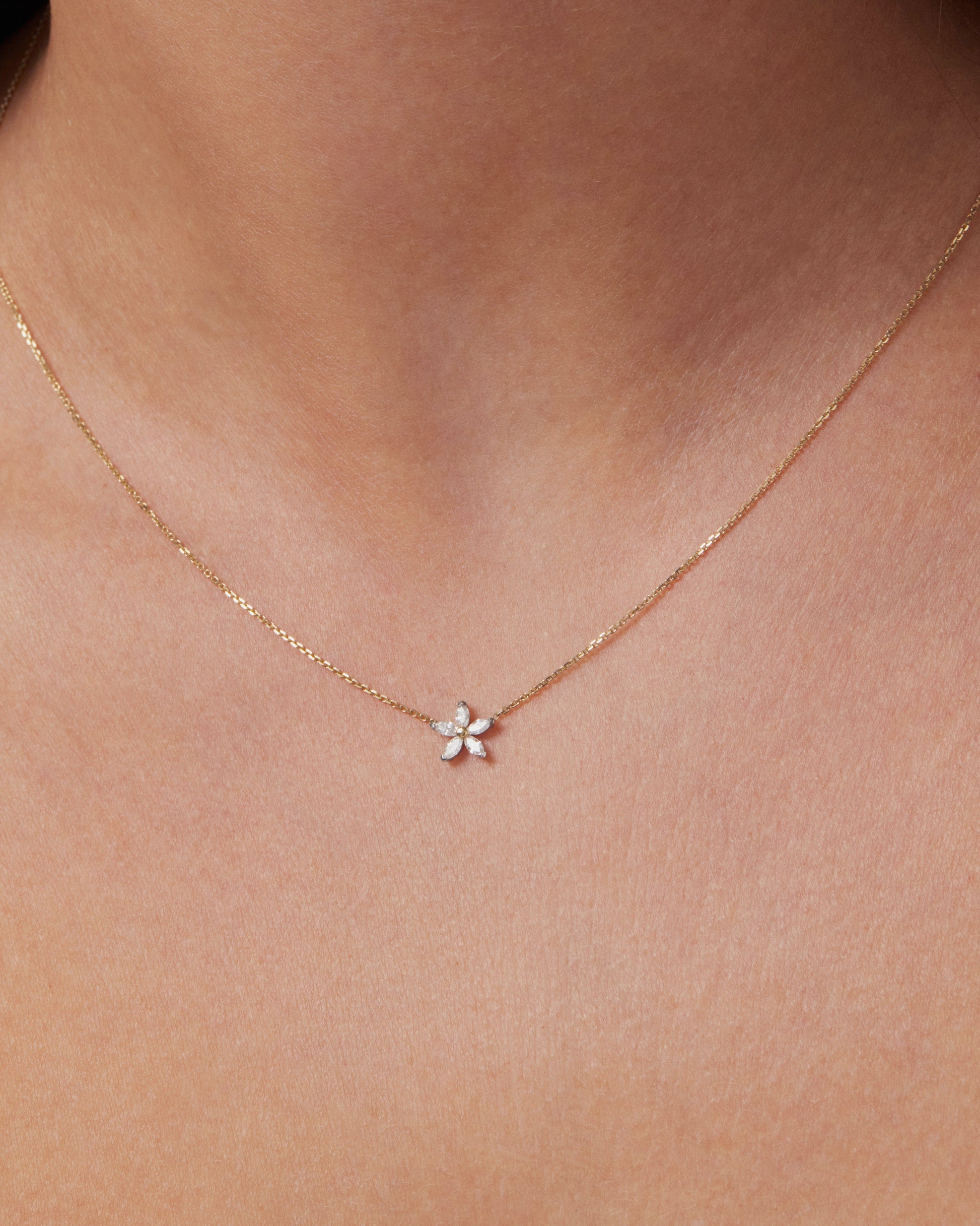 0.50 TCW Marquise Lab Grown Diamond Floral Shaped Pendant Necklace 5