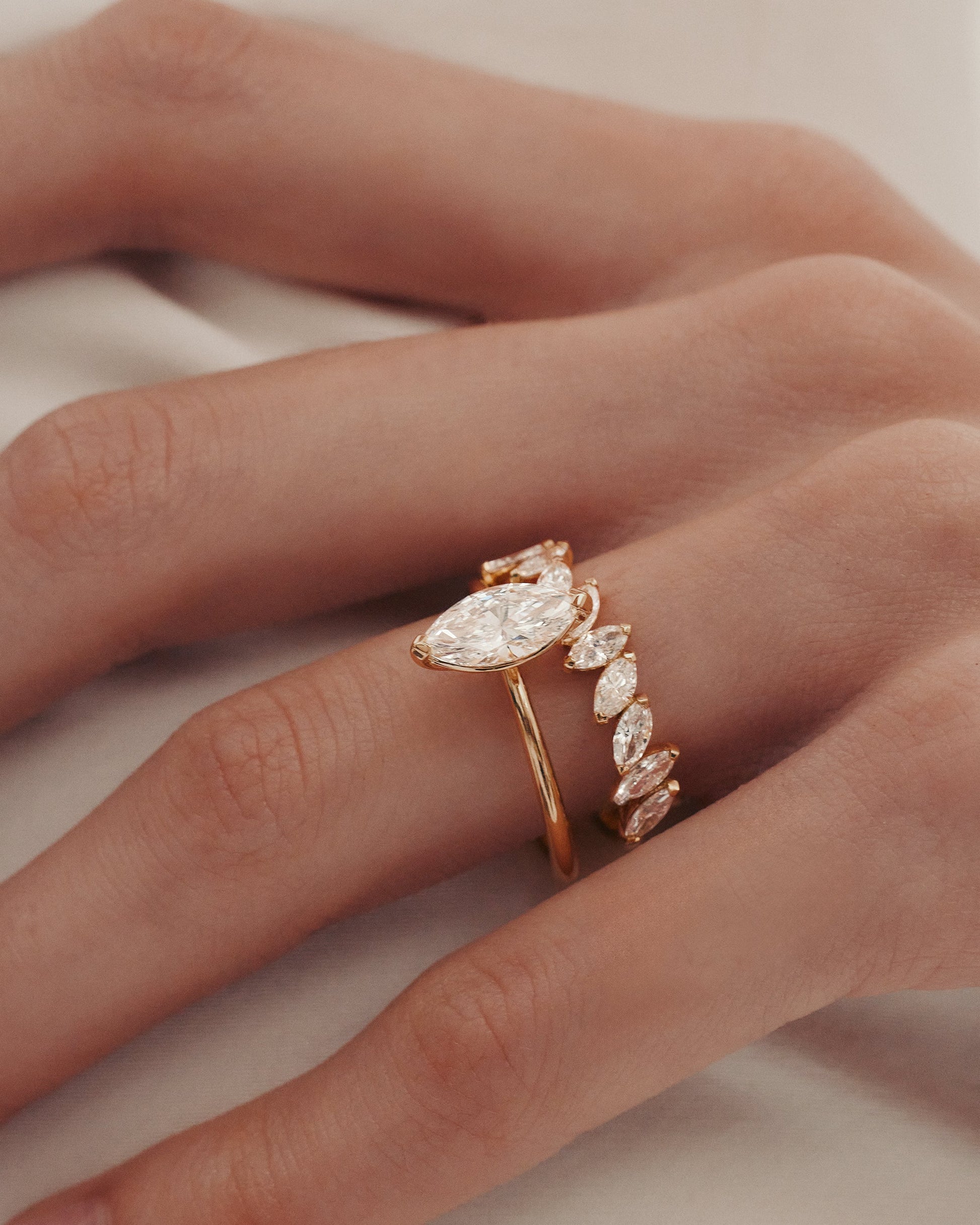 Solitaire-Oval Lab Grown Diamond Engagement Ring