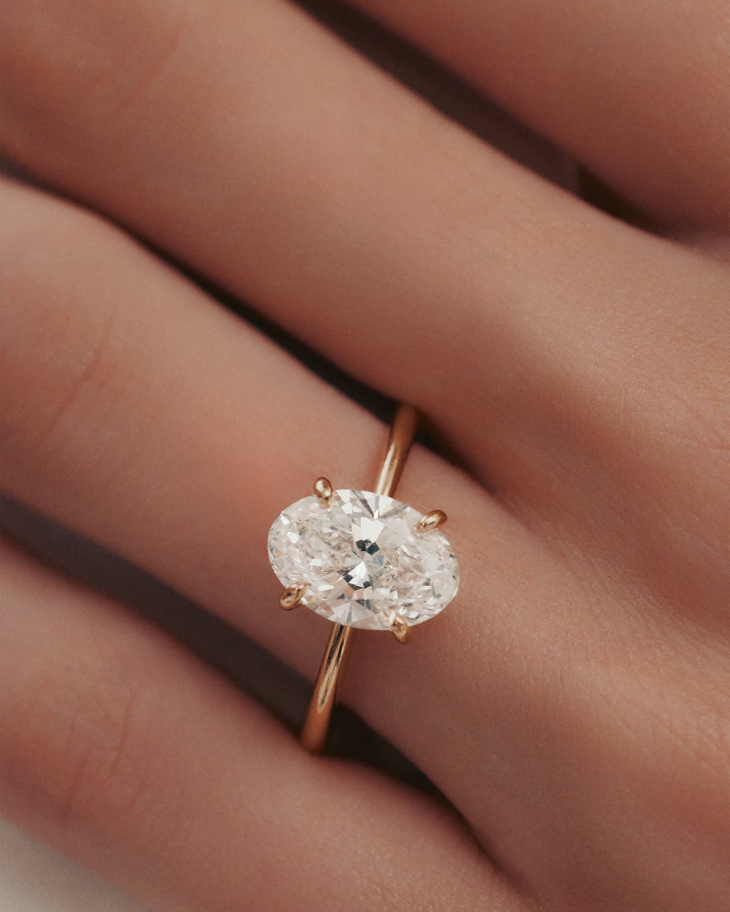 Solitaire-Oval Lab Grown Diamond Engagement Ring