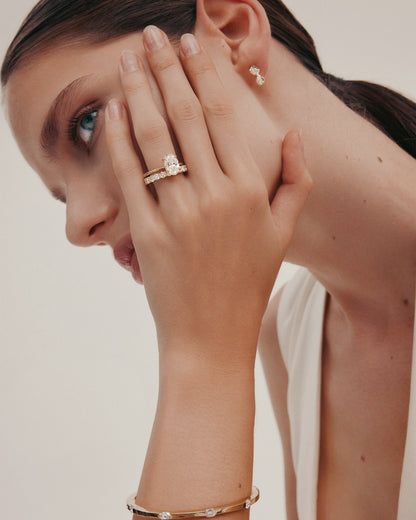 Solitaire-Oval Lab Grown Diamond Engagement Ring