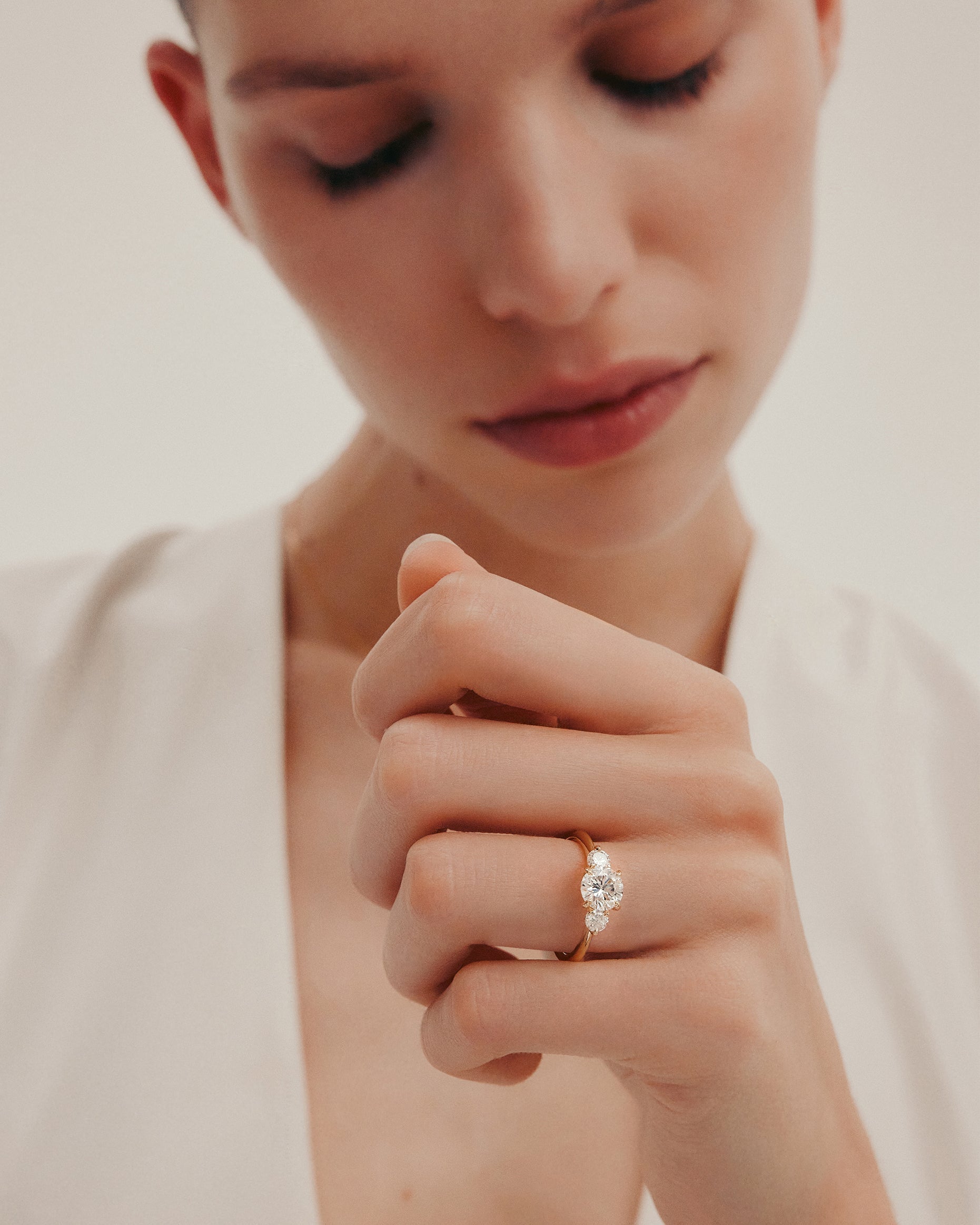 Solitaire-Oval Lab Grown Diamond Engagement Ring