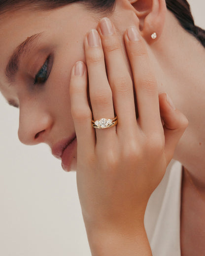 Solitaire-Oval Lab Grown Diamond Engagement Ring