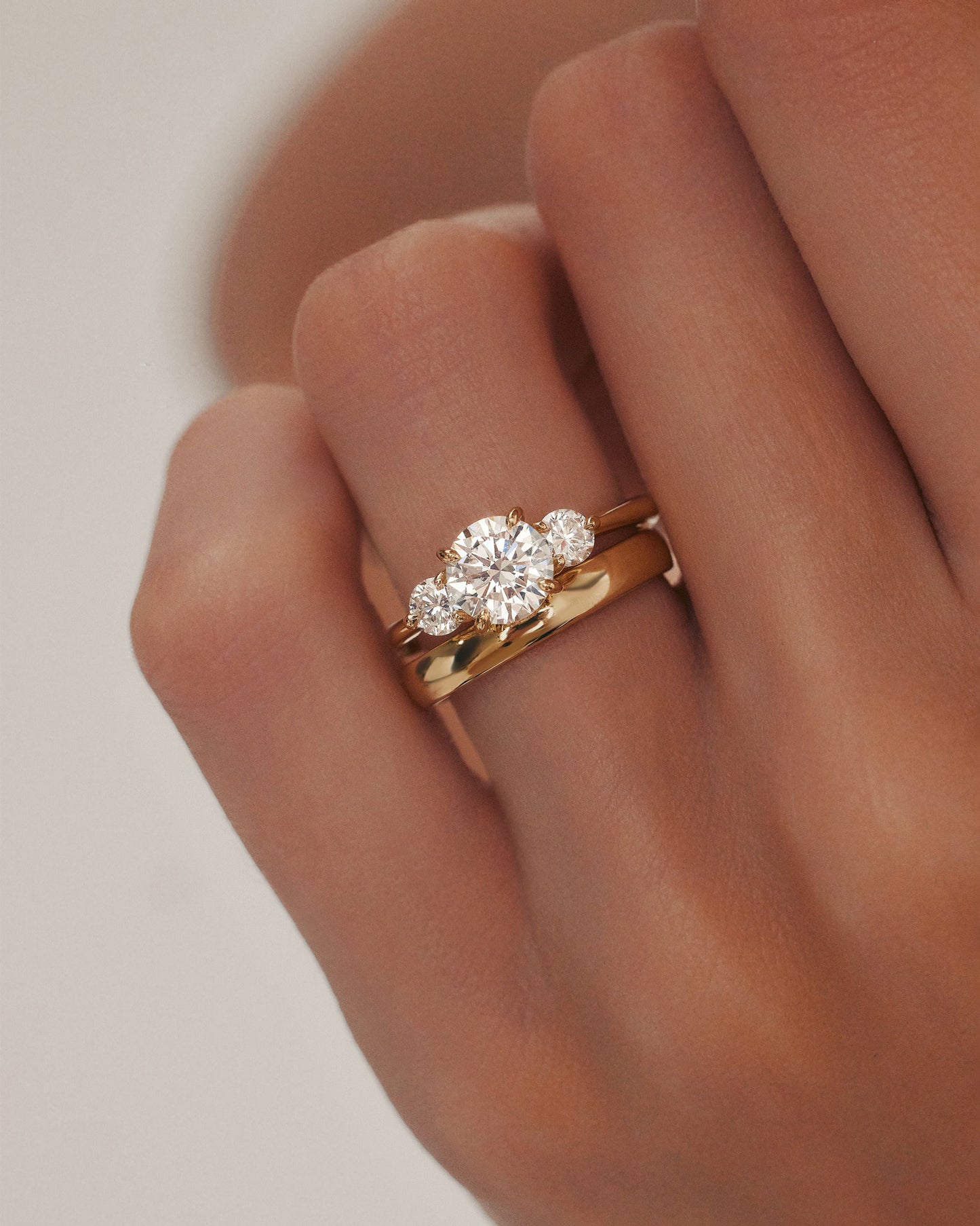 Solitaire-Oval Lab Grown Diamond Engagement Ring