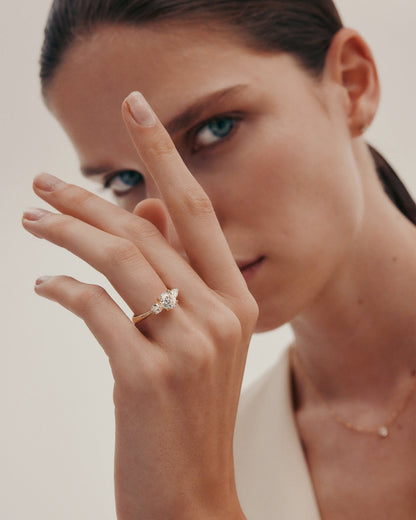 Solitaire-Oval Lab Grown Diamond Engagement Ring