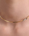 Load image into Gallery viewer, Simple Plain Twisted Pipi Choker Necklace
