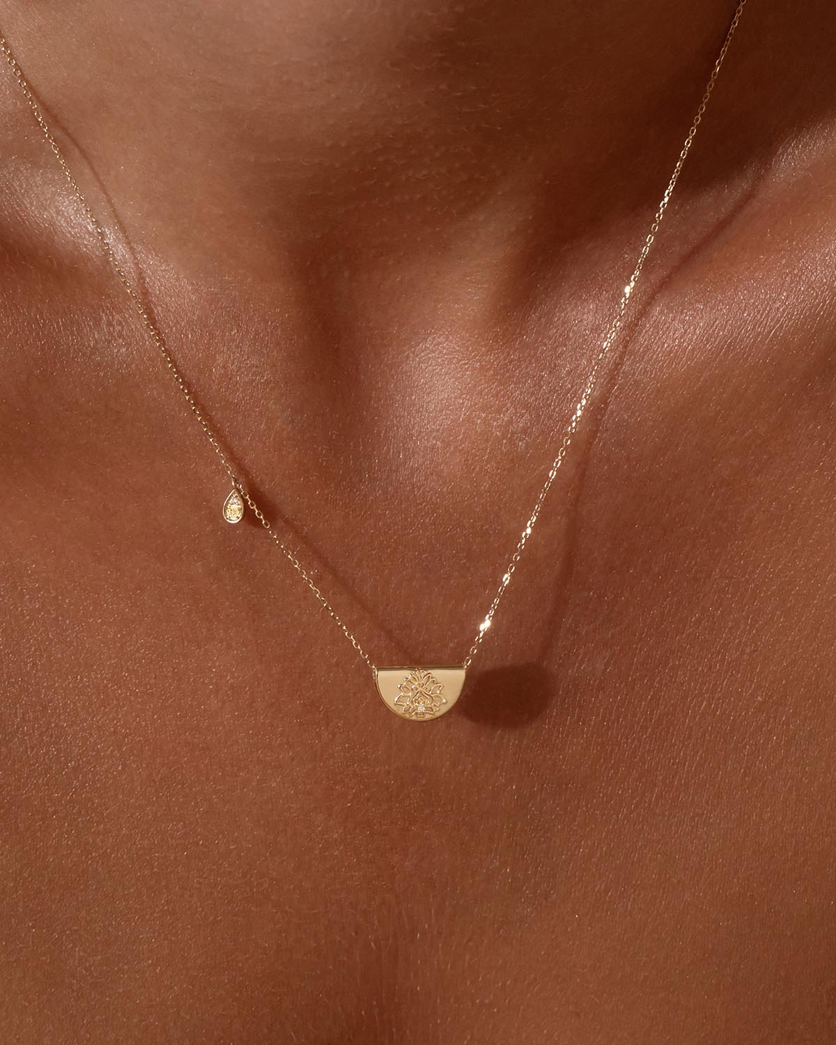 Golden Radiance Citrine & Diamond Necklace 4