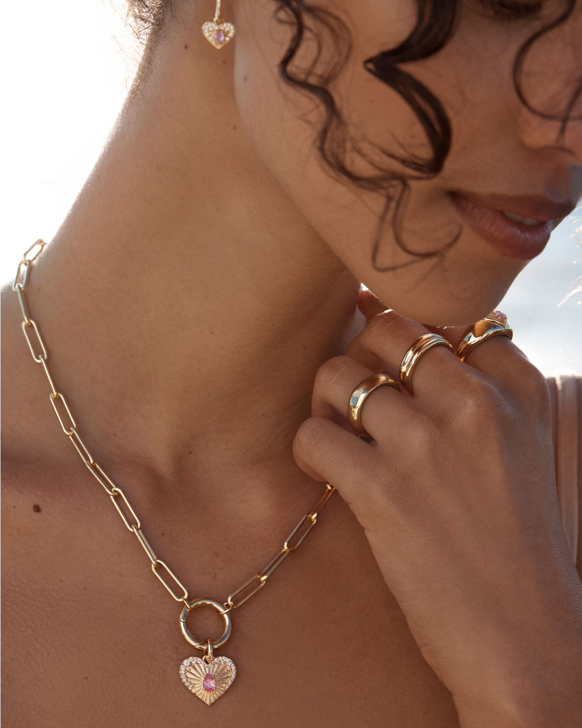 Elegant Gold Paperclip Chain Necklace