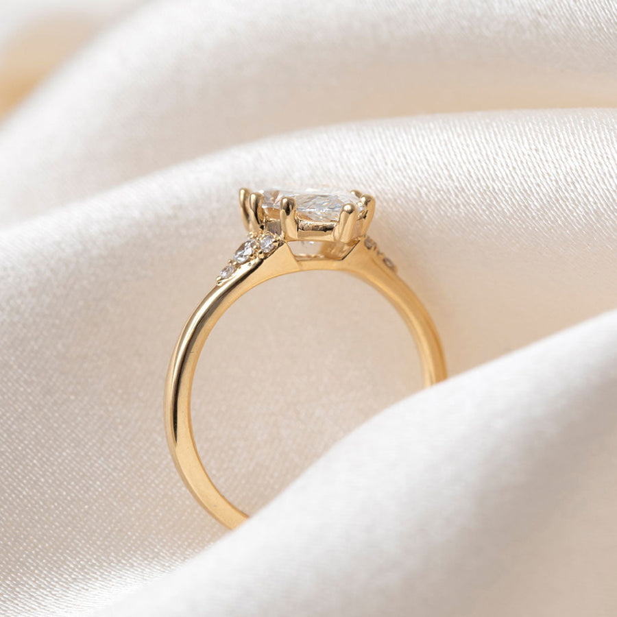Cluster-2.0 CT Marquise Lab Grown Diamond Engagement Ring