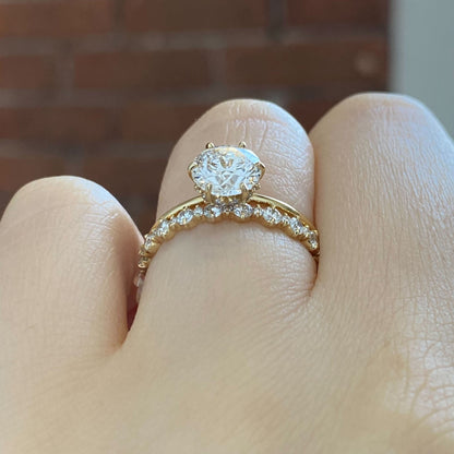 Solitaire-Oval Lab Grown Diamond Engagement Ring