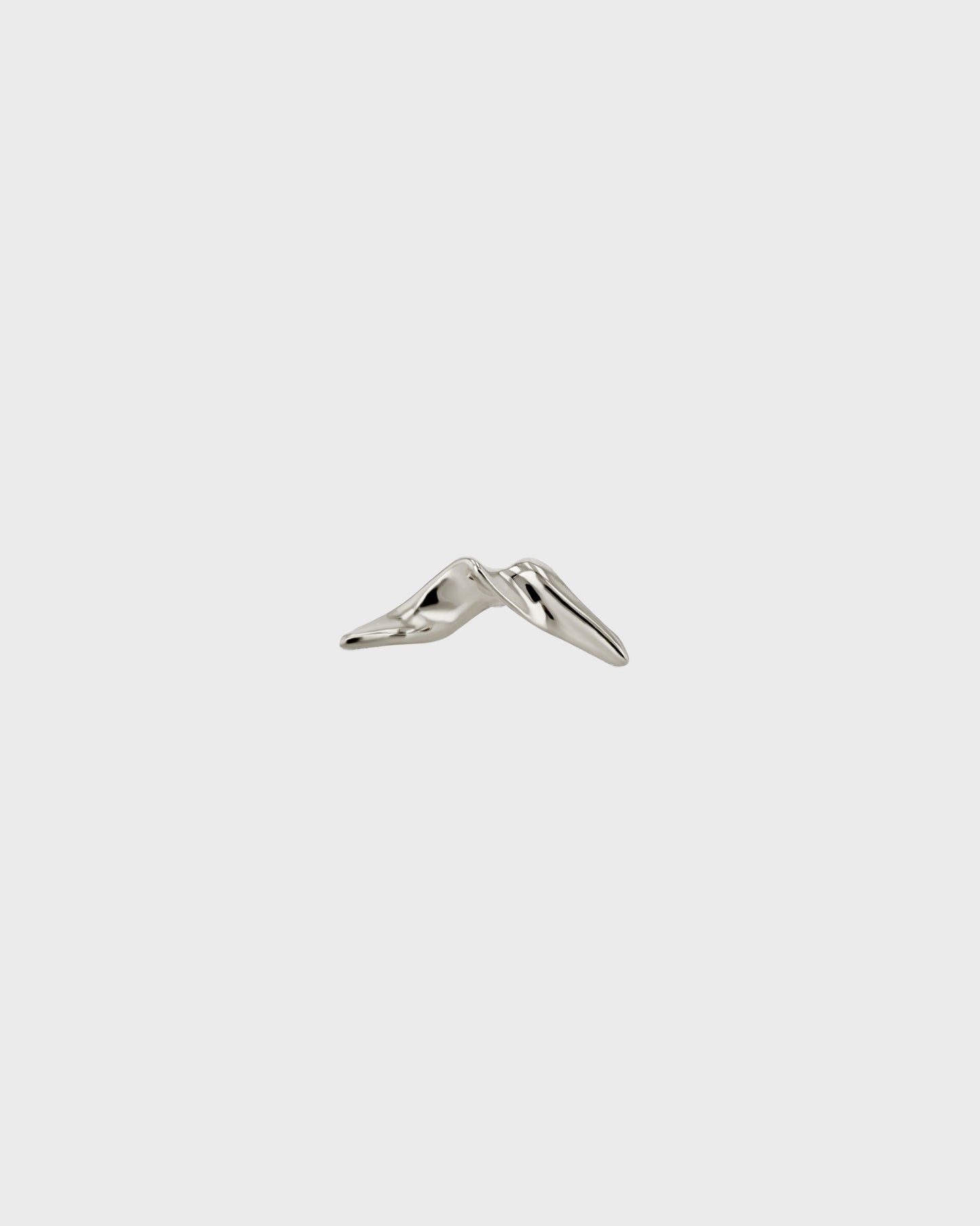 Ocean-Inspired Kelp Twist Stud Earrings 3