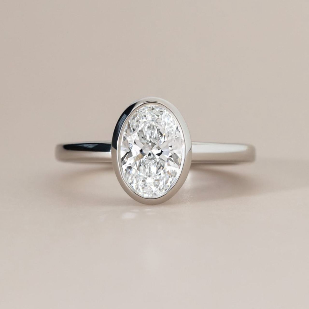 Solitaire-Oval Lab Grown Diamond Engagement Ring