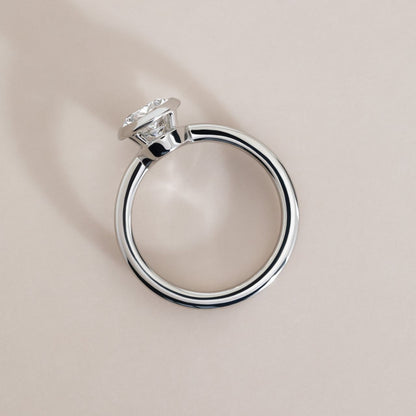 Solitaire-Oval Lab Grown Diamond Engagement Ring