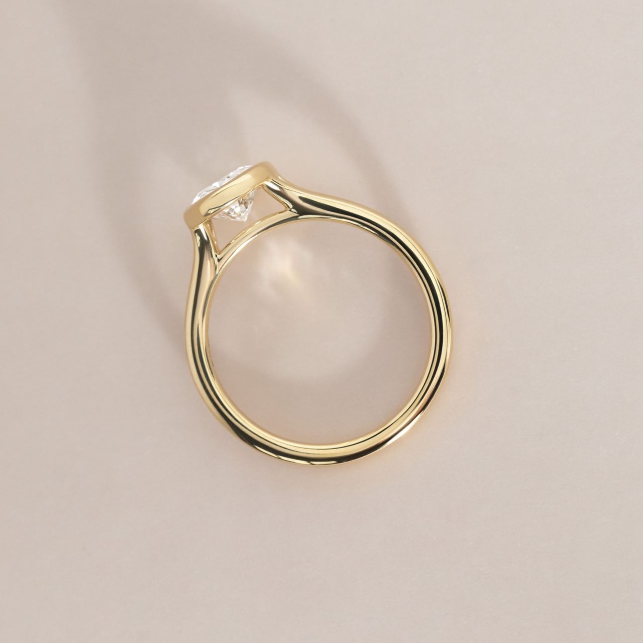 Solitaire-Oval Lab Grown Diamond Engagement Ring