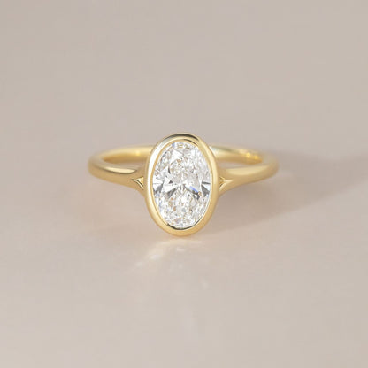 Solitaire-Oval Lab Grown Diamond Engagement Ring