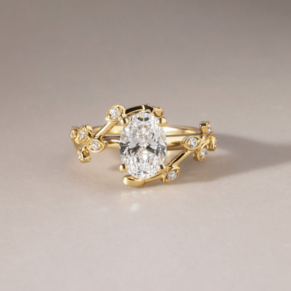 Solitaire-Oval Lab Grown Diamond Engagement Ring