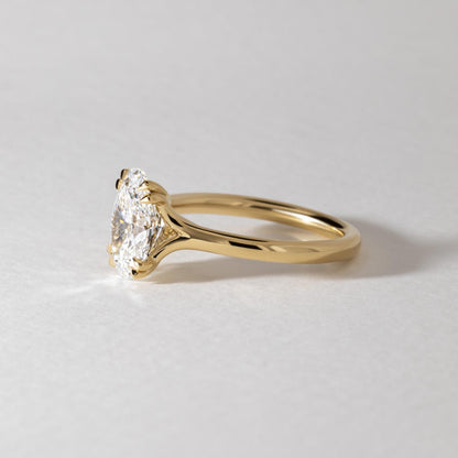 Solitaire Split Shank & Double Prong-Oval Cut Lab Grown Diamond Engagement Ring