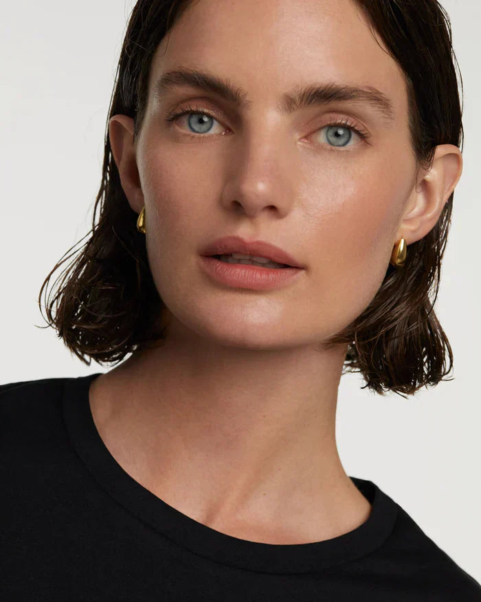 Teardrop Shaped Mini Stud Earrings 6