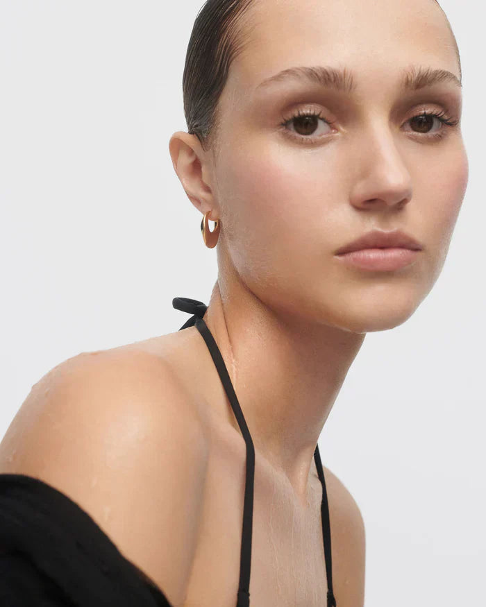 Golden Bold Bag-Inspired Hoop Earrings 5