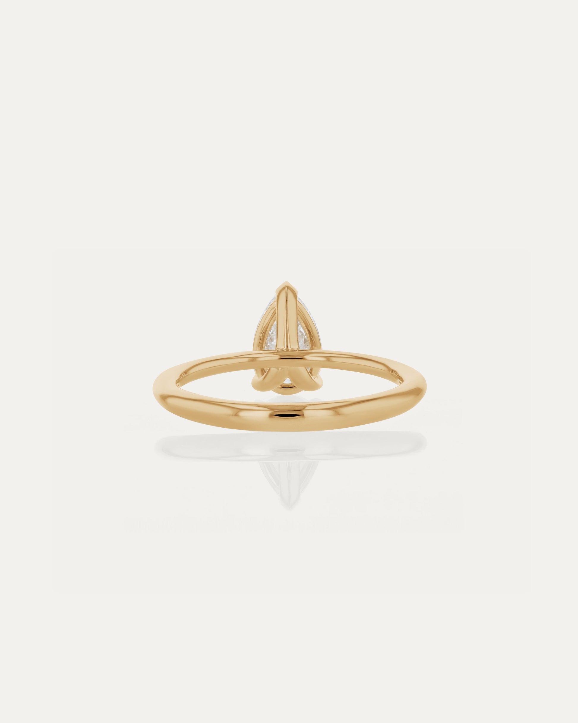 Solitaire-Oval Lab Grown Diamond Engagement Ring