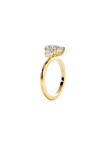 Solitaire-Oval Lab Grown Diamond Engagement Ring