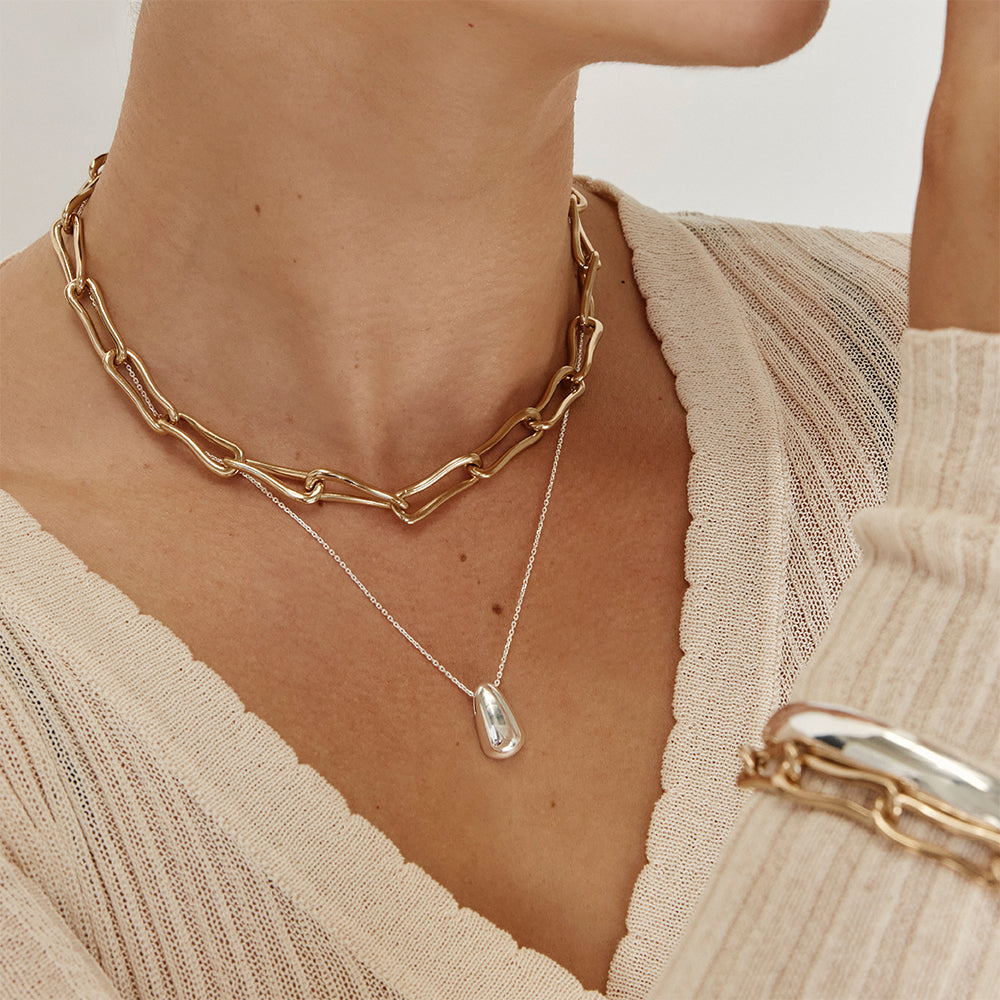 Golden Luxe Paperclip Link Necklace 4