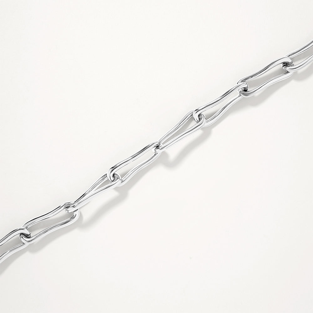 Pinched Paperclip Chain Necklace in Silver 4