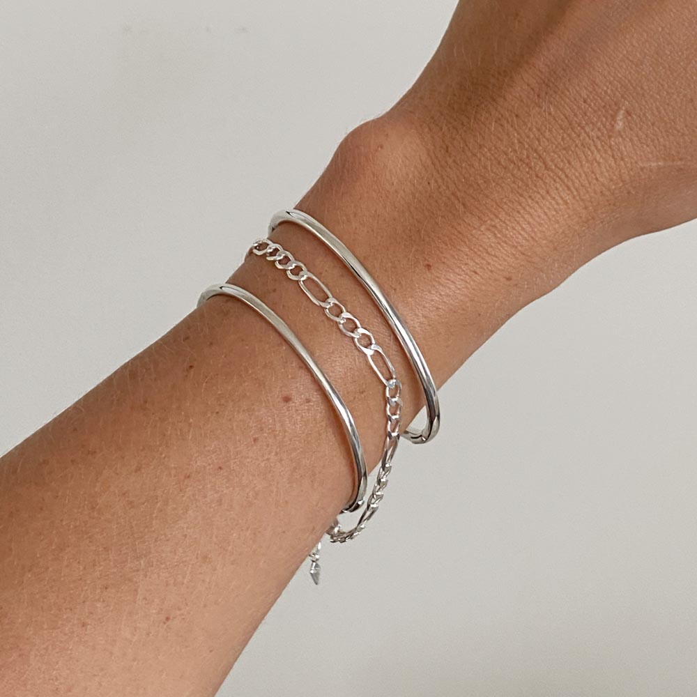 Polished Plain Bangle Bracelet