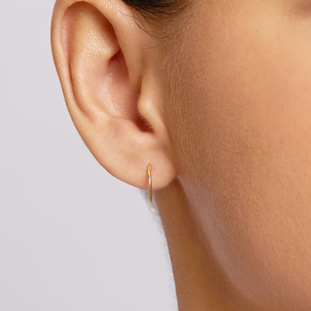 Simple Closed Hoop Earrings