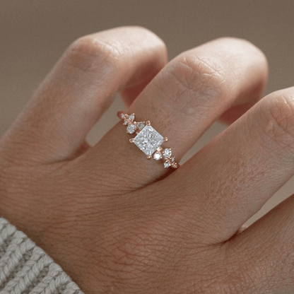 Solitaire-Oval Lab Grown Diamond Engagement Ring