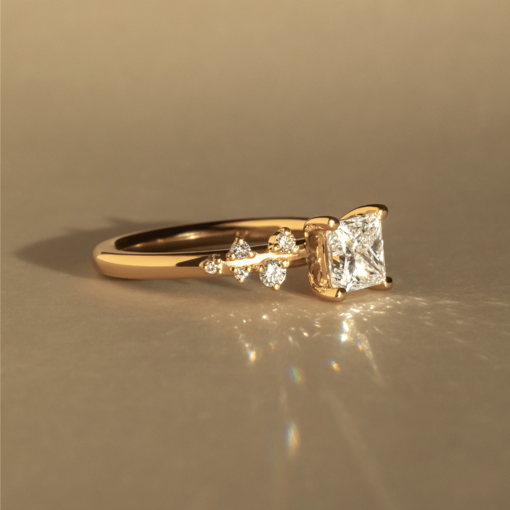 Solitaire-Oval Lab Grown Diamond Engagement Ring
