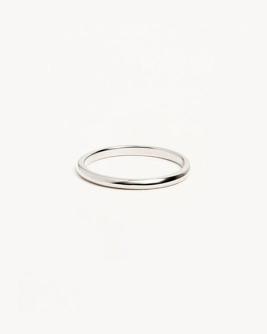 Eternal Elegance: Sleek White Gold Wedding Band