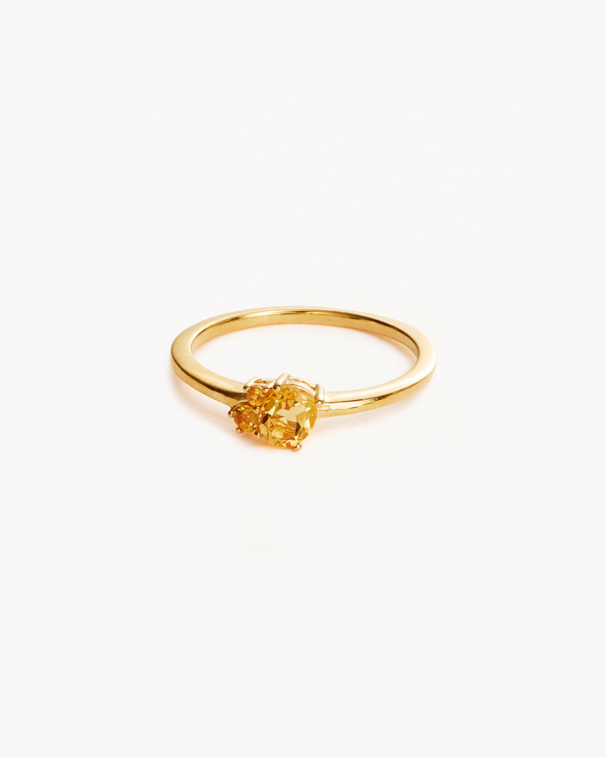 1.0 CT Oval Yellow Amethyst Lab-made Diamond Solitaire Engagement Ring.