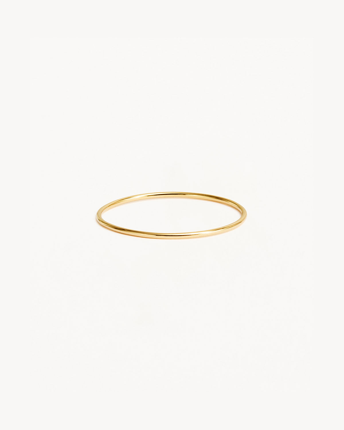 Elegant Minimalist Gold Wedding Band