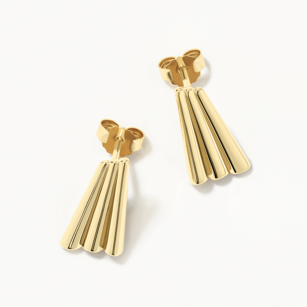 Golden Elegance Pleated Stud Earrings