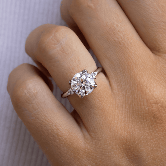 Solitaire-Oval Lab Grown Diamond Engagement Ring