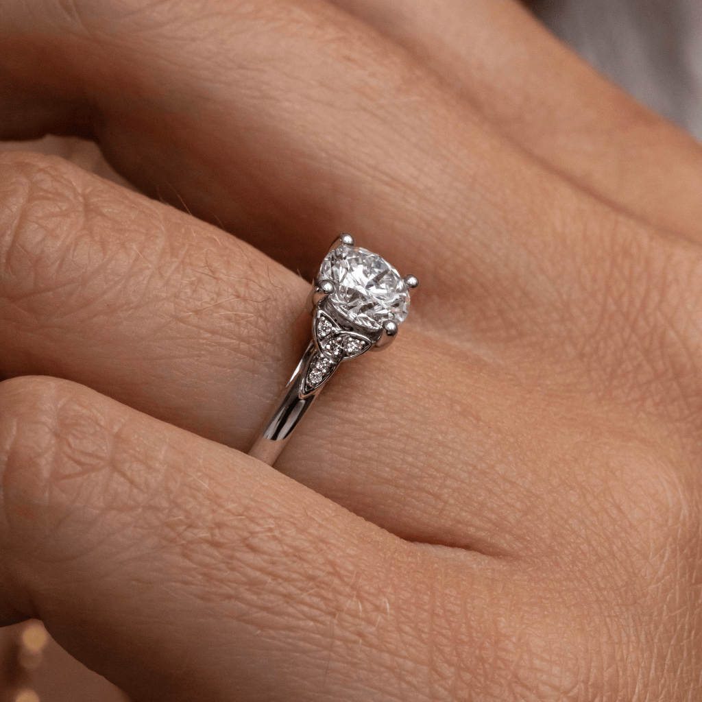 Solitaire-Oval Lab Grown Diamond Engagement Ring