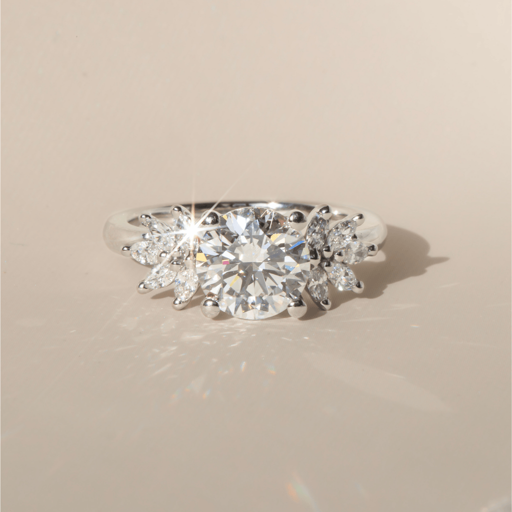 Solitaire-Oval Lab Grown Diamond Engagement Ring