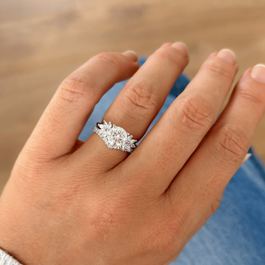 Solitaire-Oval Lab Grown Diamond Engagement Ring