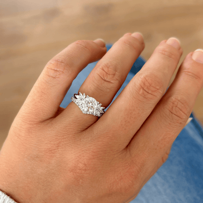 Solitaire-Oval Lab Grown Diamond Engagement Ring
