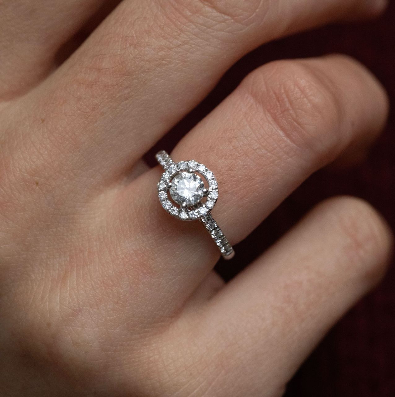 Solitaire-Oval Lab Grown Diamond Engagement Ring