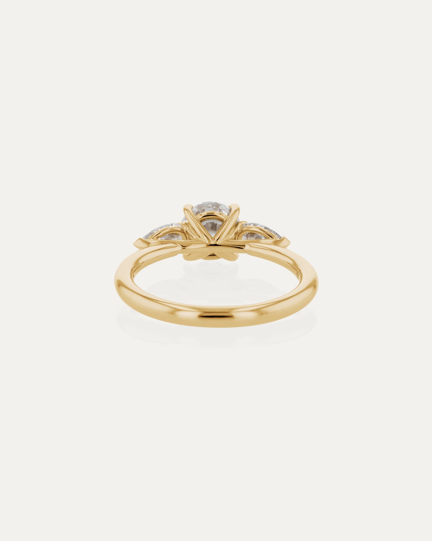 Solitaire-Oval Lab Grown Diamond Engagement Ring