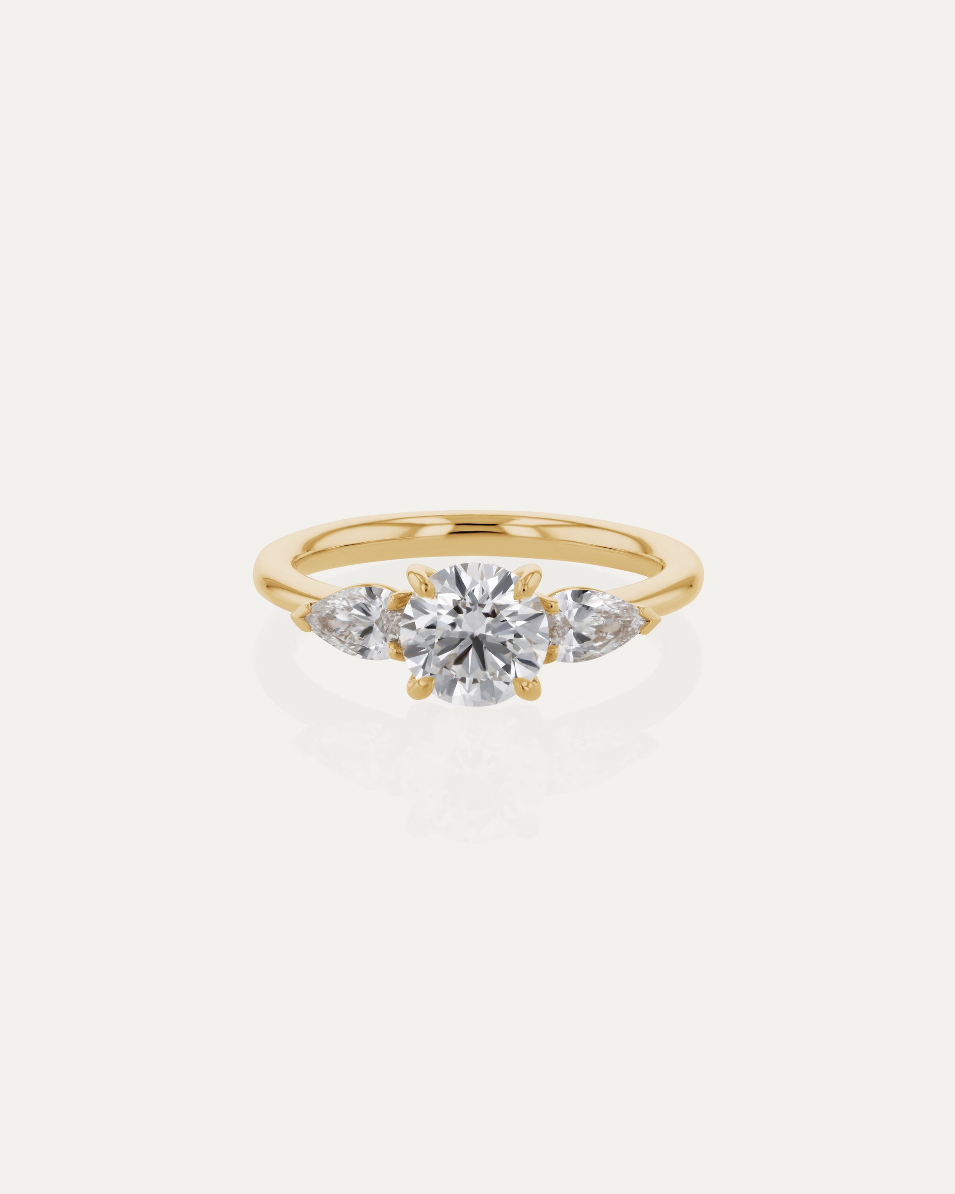 Solitaire-Oval Lab Grown Diamond Engagement Ring