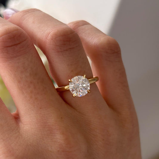 Solitaire-Oval Lab Grown Diamond Engagement Ring