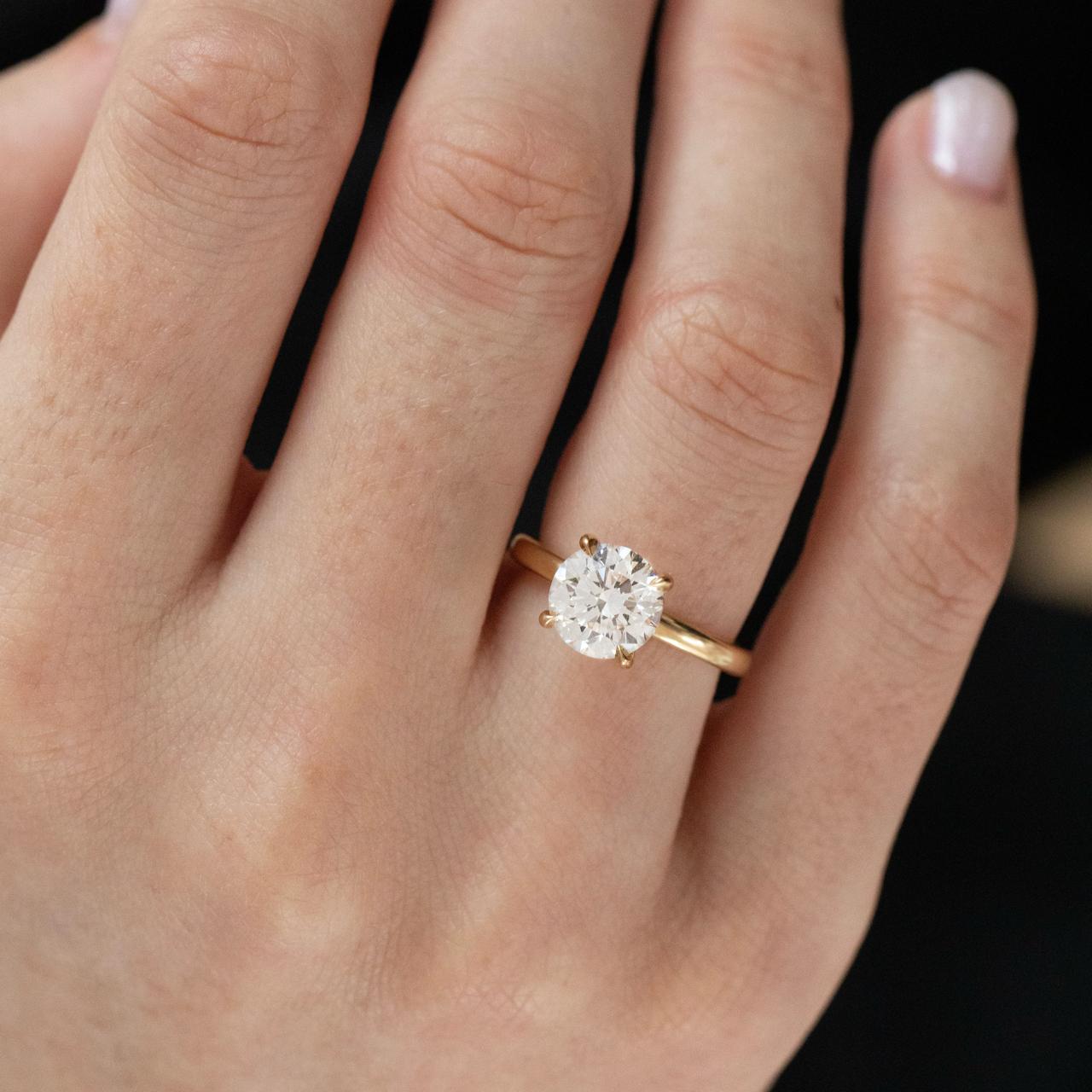 Solitaire-Oval Lab Grown Diamond Engagement Ring