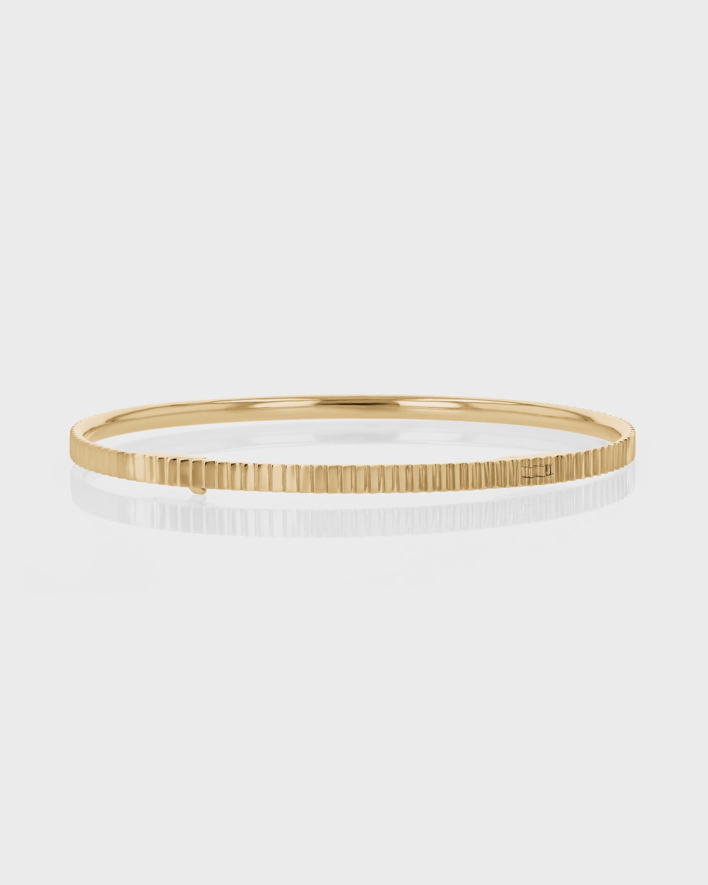Line Textured Gold Bangle Bracelet 4