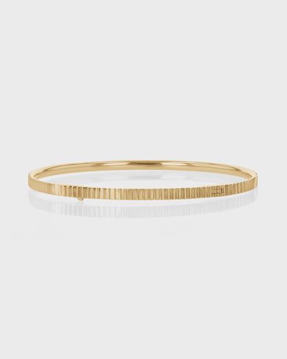 Line Textured Gold Bangle Bracelet 4