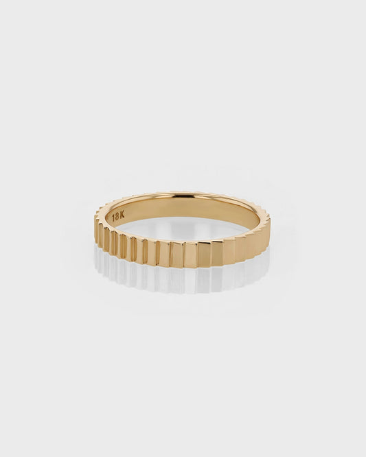 Simple Classic Scale Wedding Band