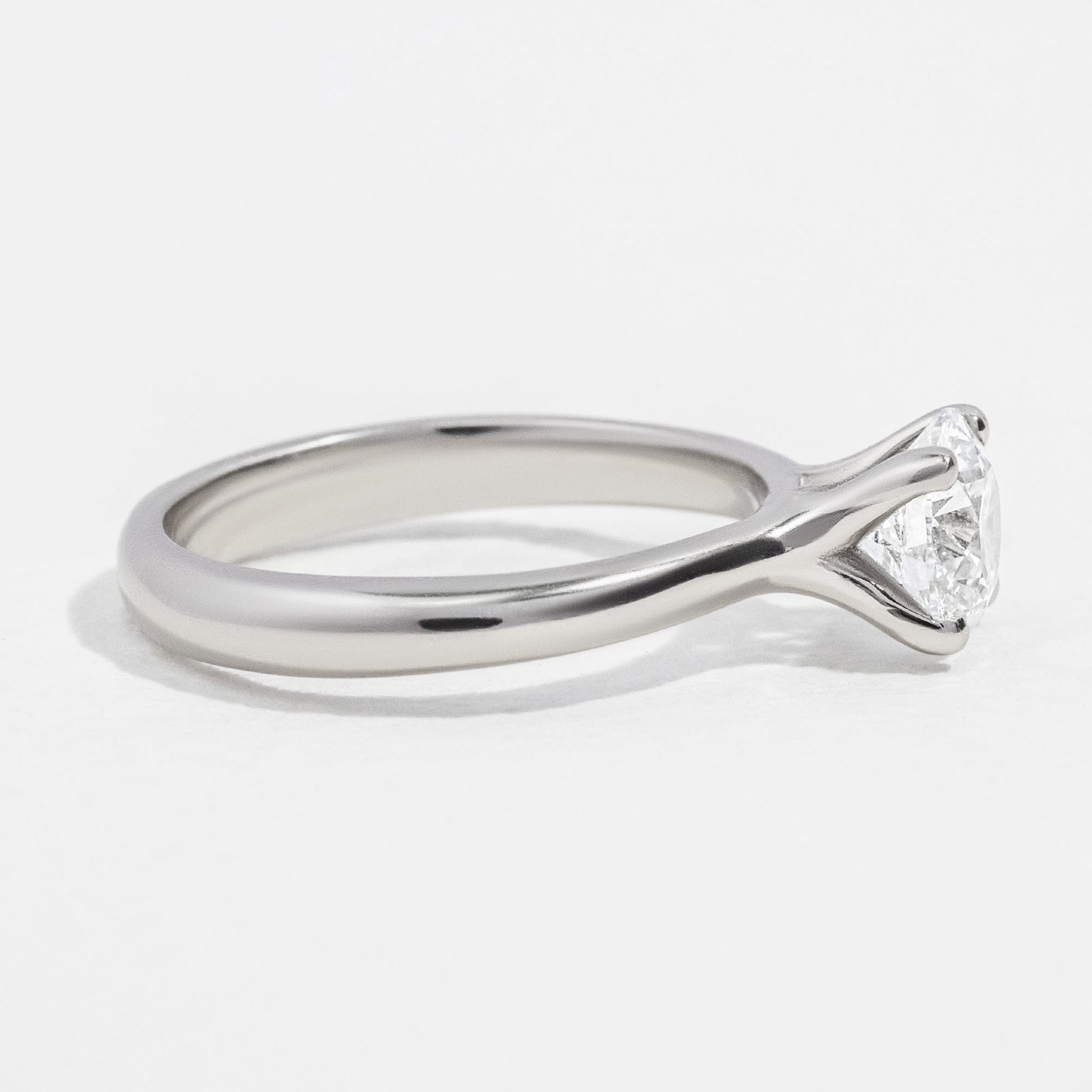 Solitaire-Oval Lab Grown Diamond Engagement Ring
