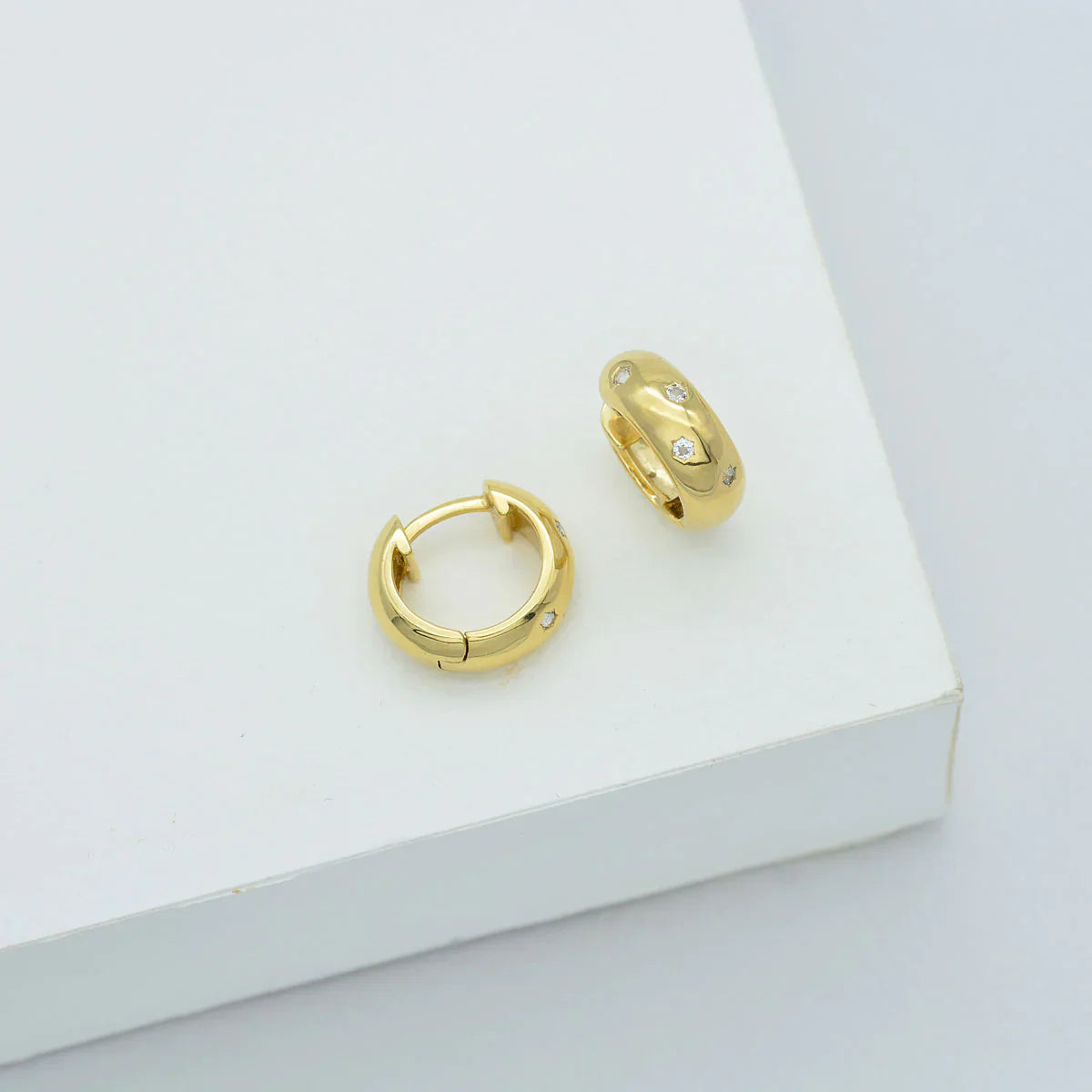 0.1 Carat Round White Topaz Lab Made  Diamond Gold Hoops